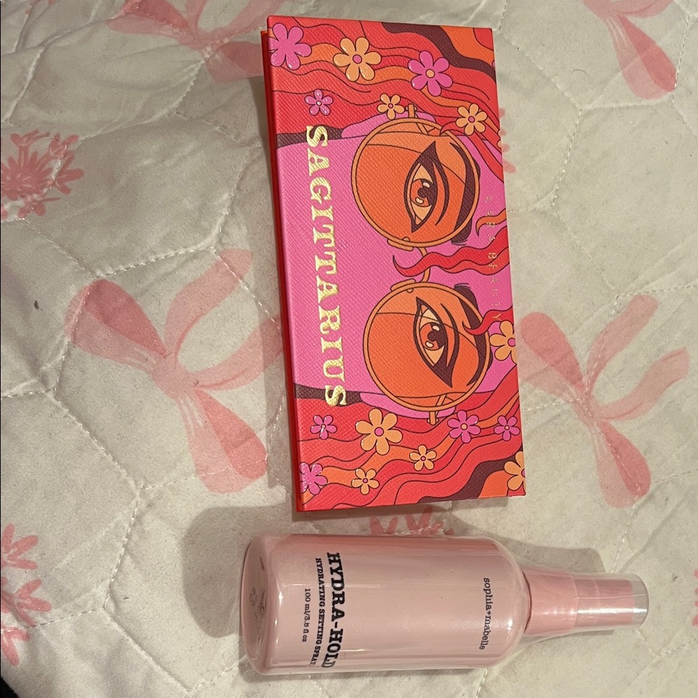 Sagittarius Pink Eyeshadow Palette & Hydra-Hold Setting Spray
